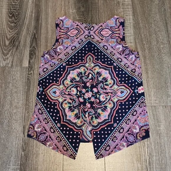 🍁 Renee C. colorful bandana print Top 🍁 - Picture 4 of 4